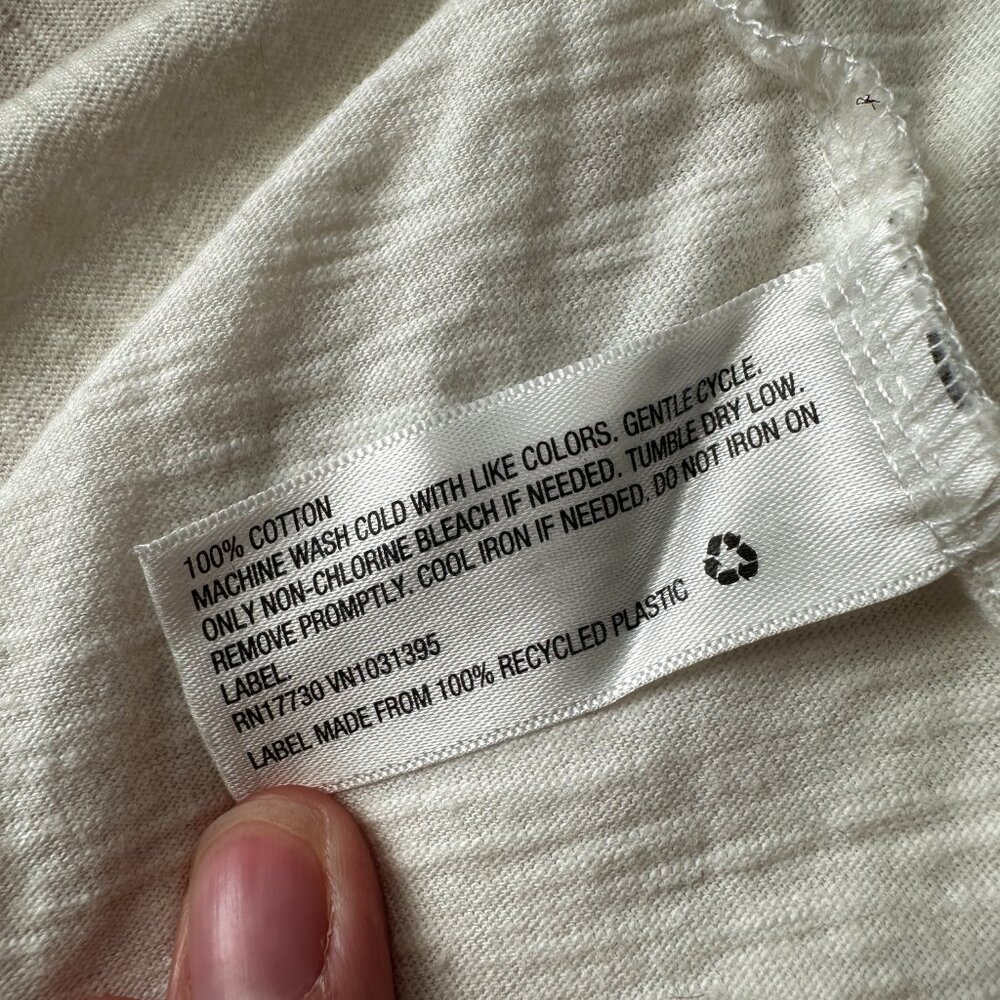 Universal Thread Tank Top - Picture 3 of 6